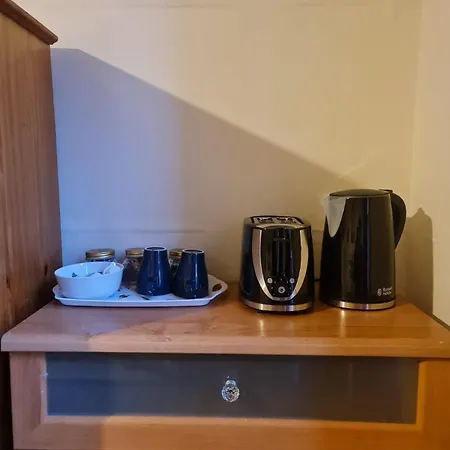Cathcart Place Rooms-2